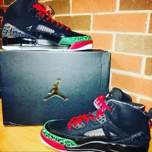 Jordan Spizike- Size 7y / 8.5 Women’s $100